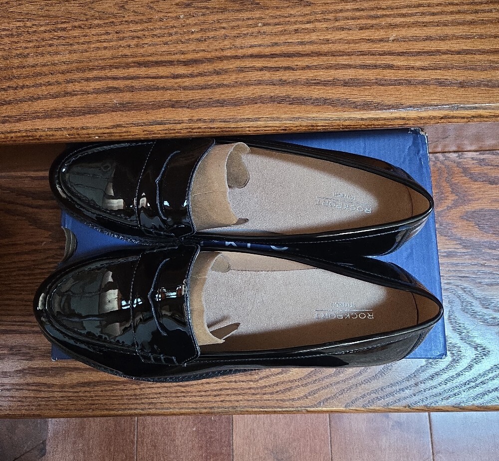 Rockport Women’s Black Patent Leather Penny Loafers - Picture 4 of 9